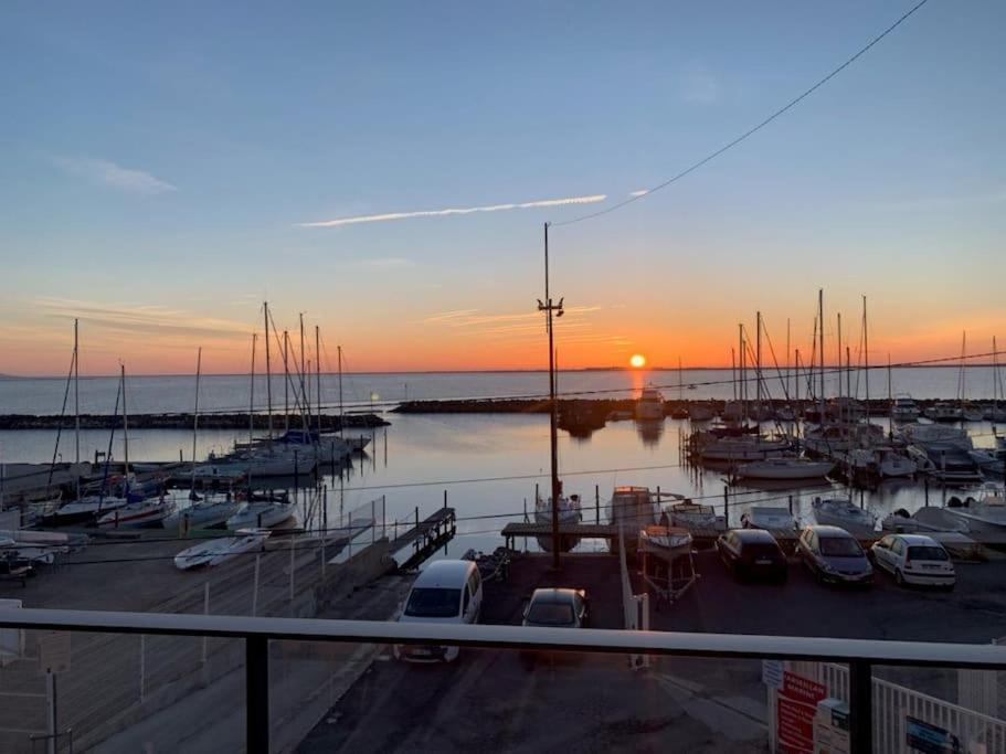 L'Appartement De L'Artiste Marseillan  Esterno foto