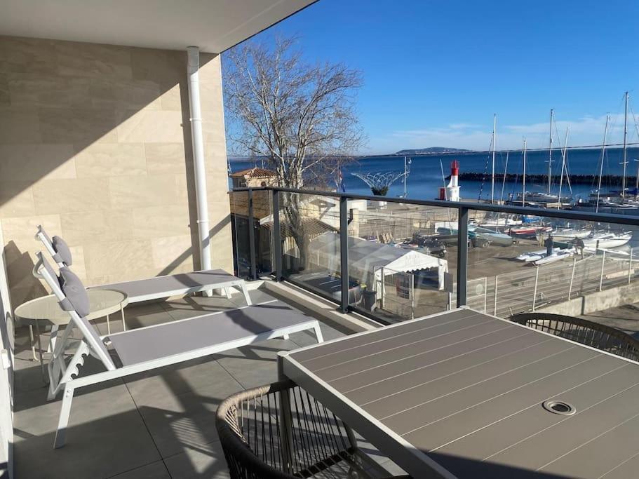 L'Appartement De L'Artiste Marseillan  Esterno foto